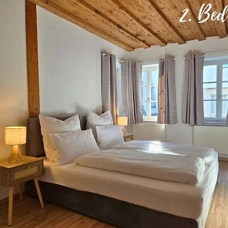 Apartment Holiday&stay Big Blue Beamer 10 Personen Blaubeuren